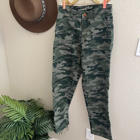 Universal Thread Camo Army Green Straight Denim Pants Jeans Snap Pockets - Picture 1 of 11